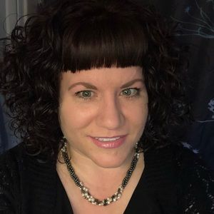 Meet your Posher, Ann